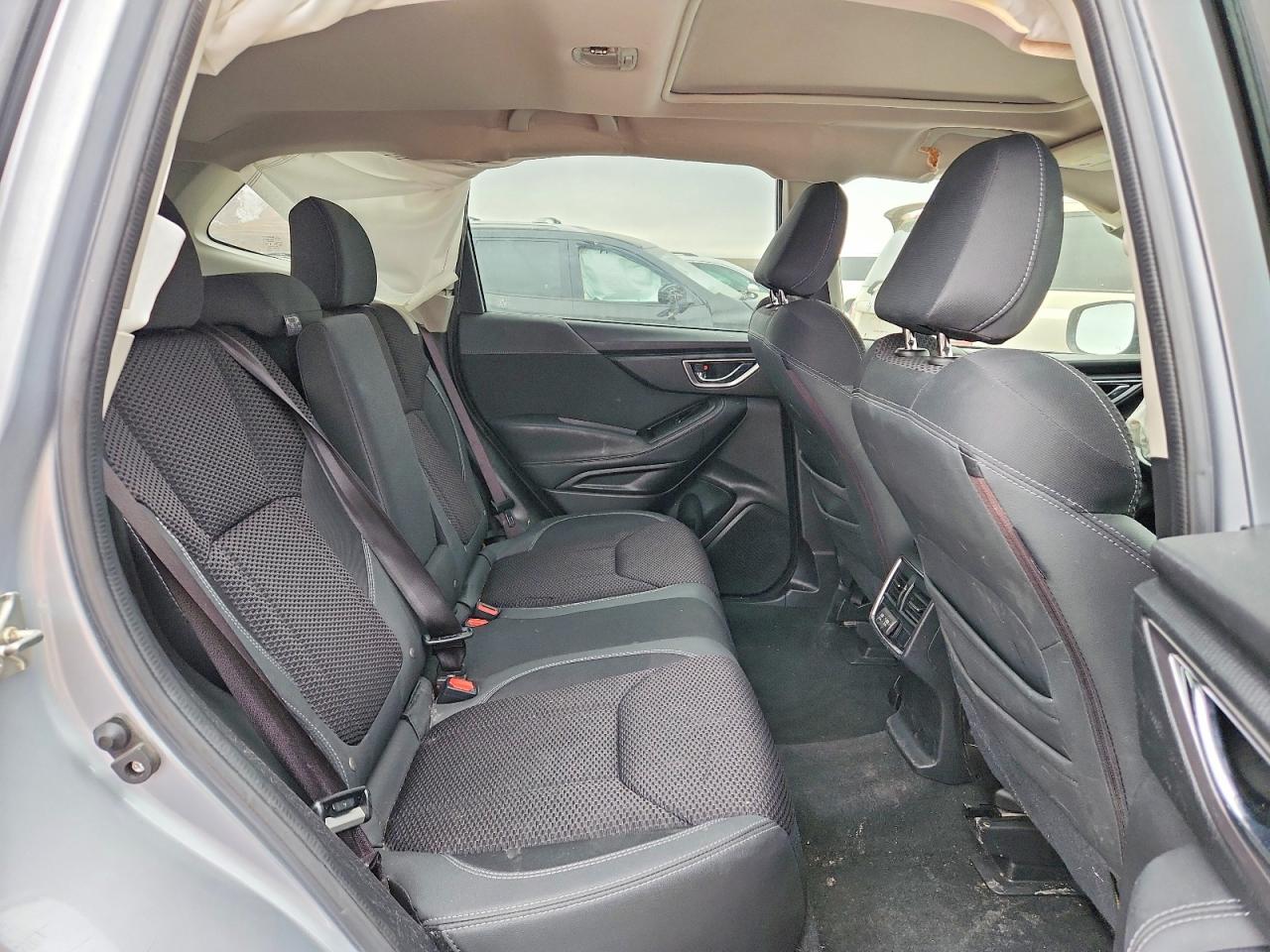 2019 SUBARU FORESTER PREMIUM photo 10