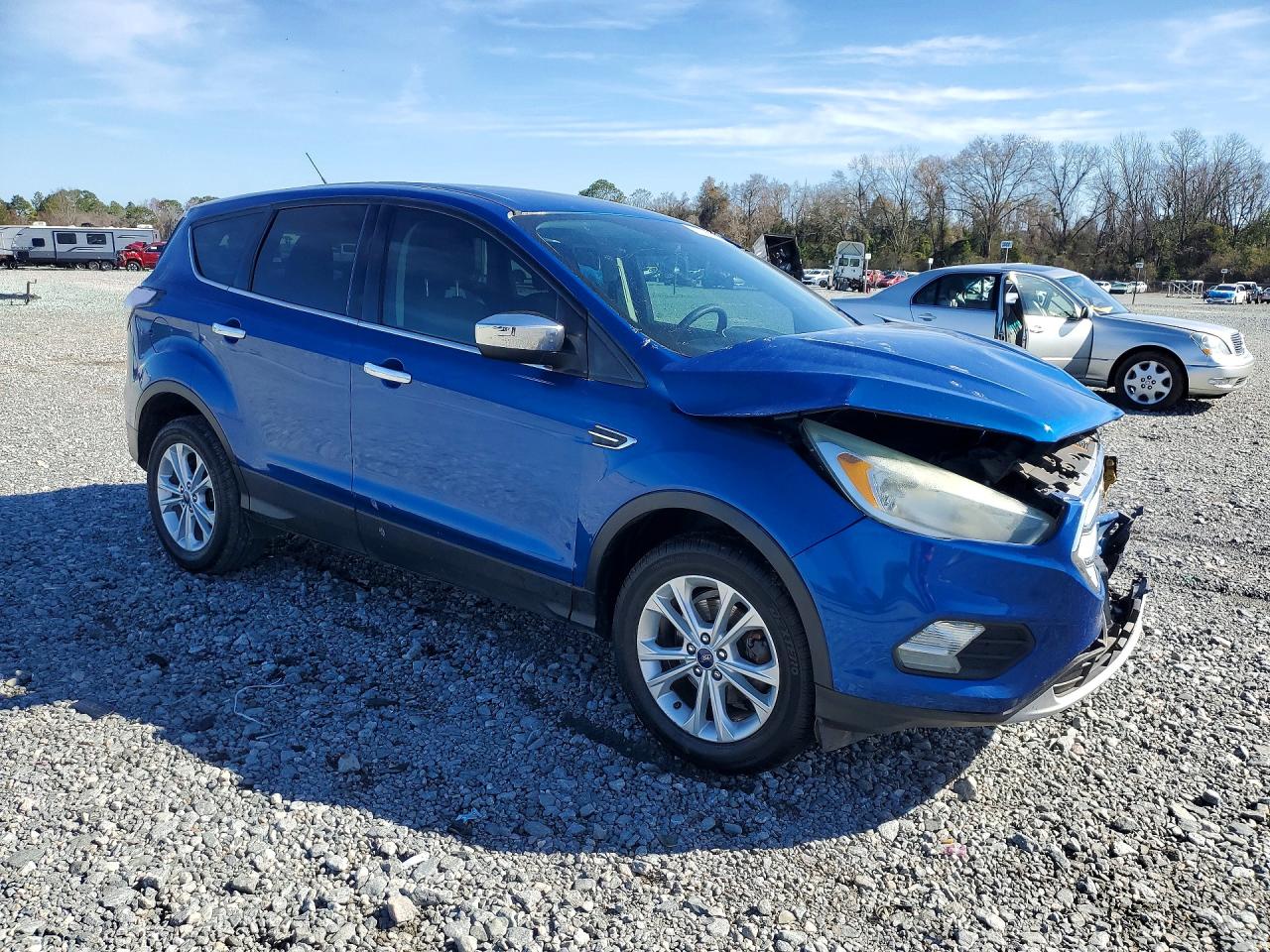 2017 FORD ESCAPE SE photo 7