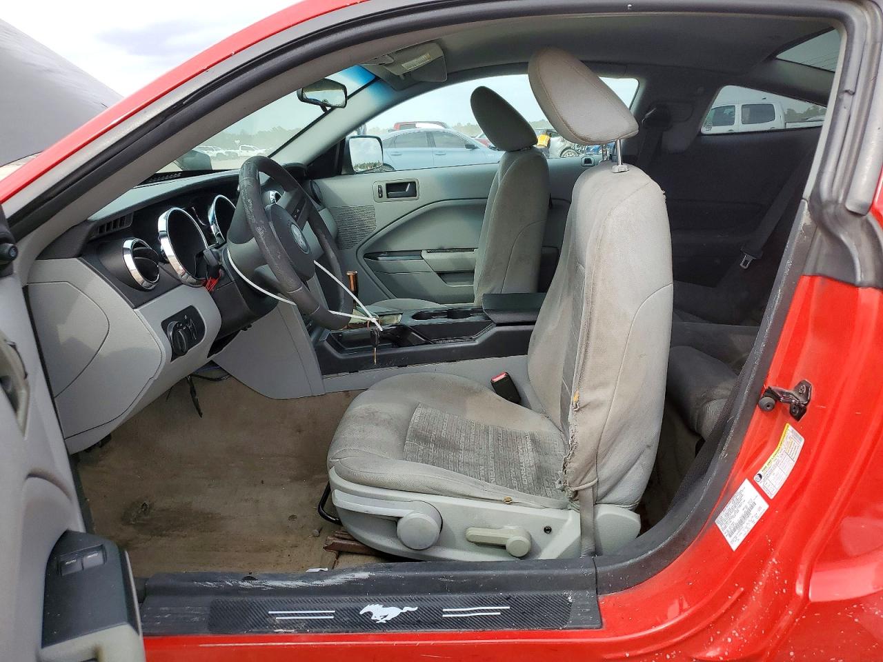 2007 FORD MUSTANG photo 7