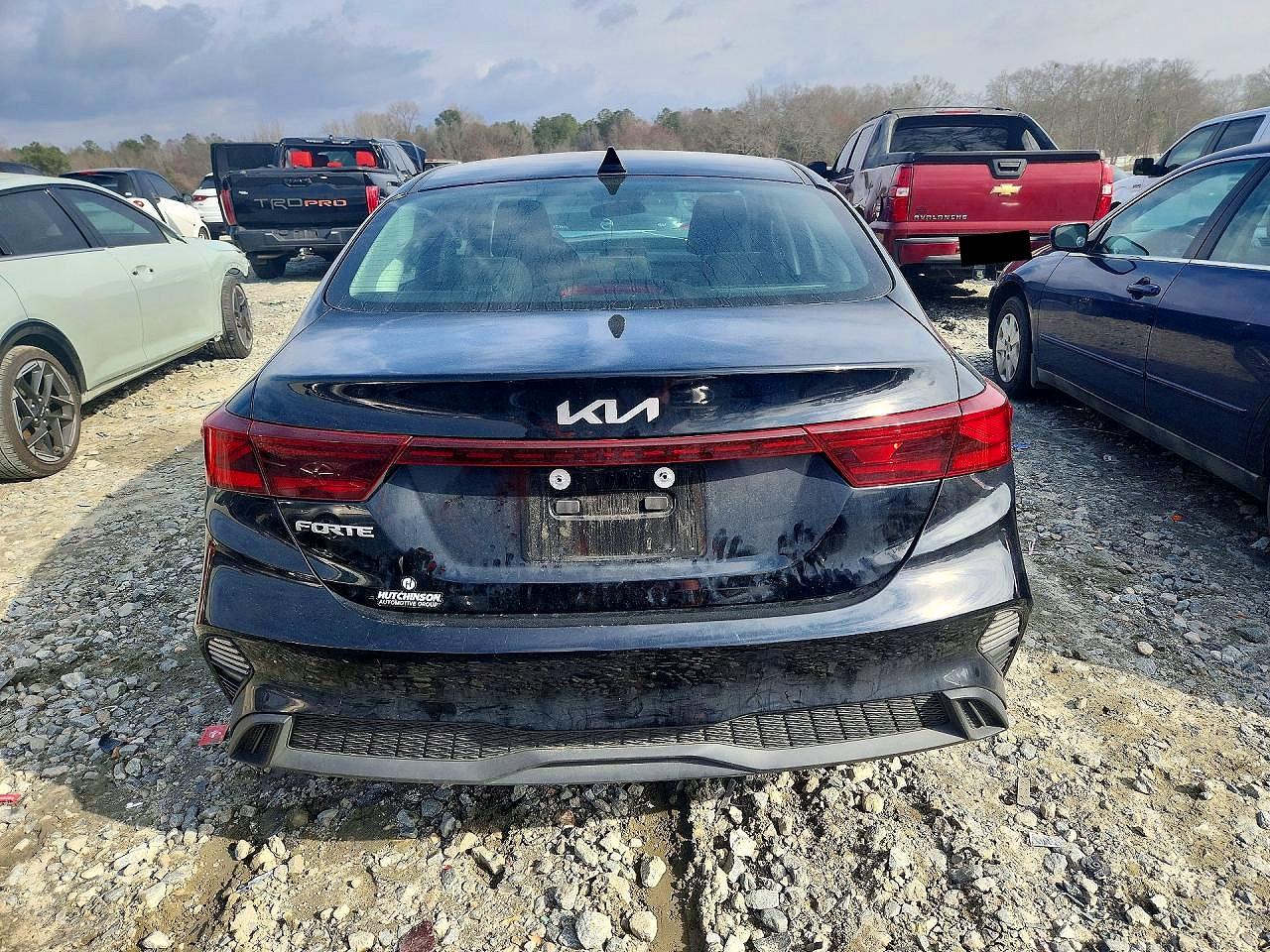 2024 KIA FORTE LX photo 6