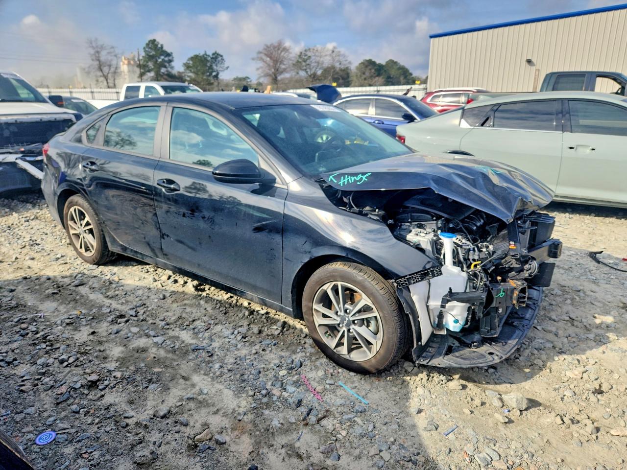 2024 KIA FORTE LX photo 4