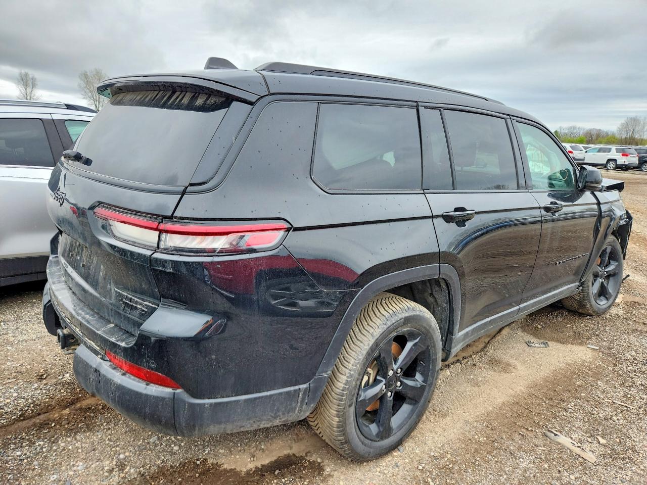 2024 JEEP GRAND CHEROKEE L LIMITED photo 5
