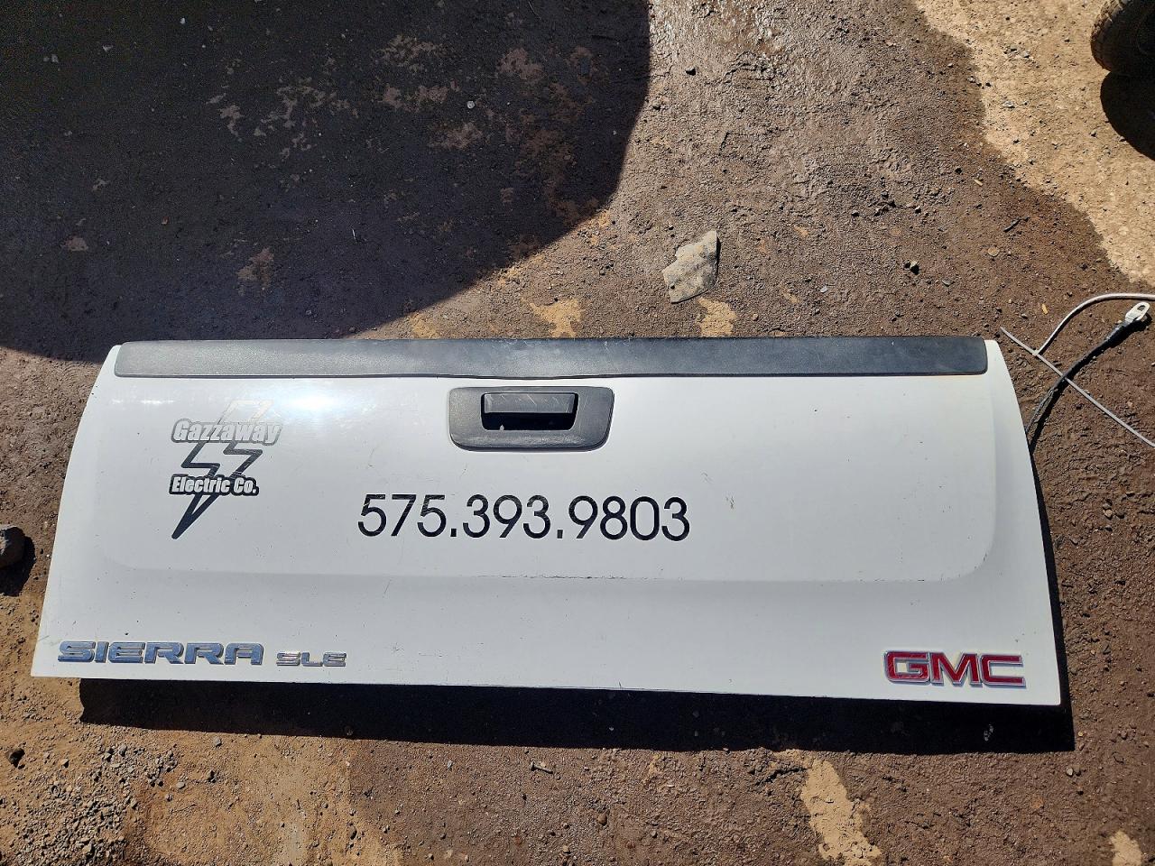 2011 GMC SIERRA C2500 SLE photo 34