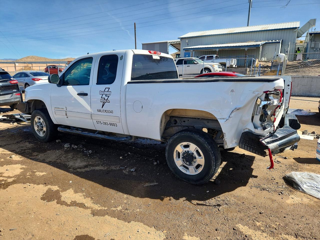2011 GMC SIERRA C2500 SLE photo 4