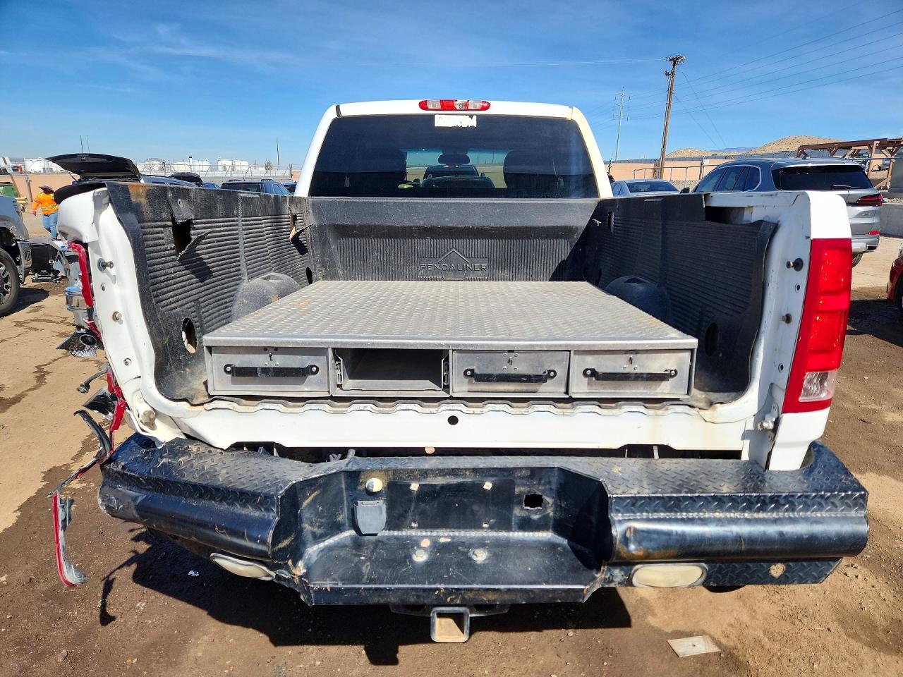 2011 GMC SIERRA C2500 SLE photo 16