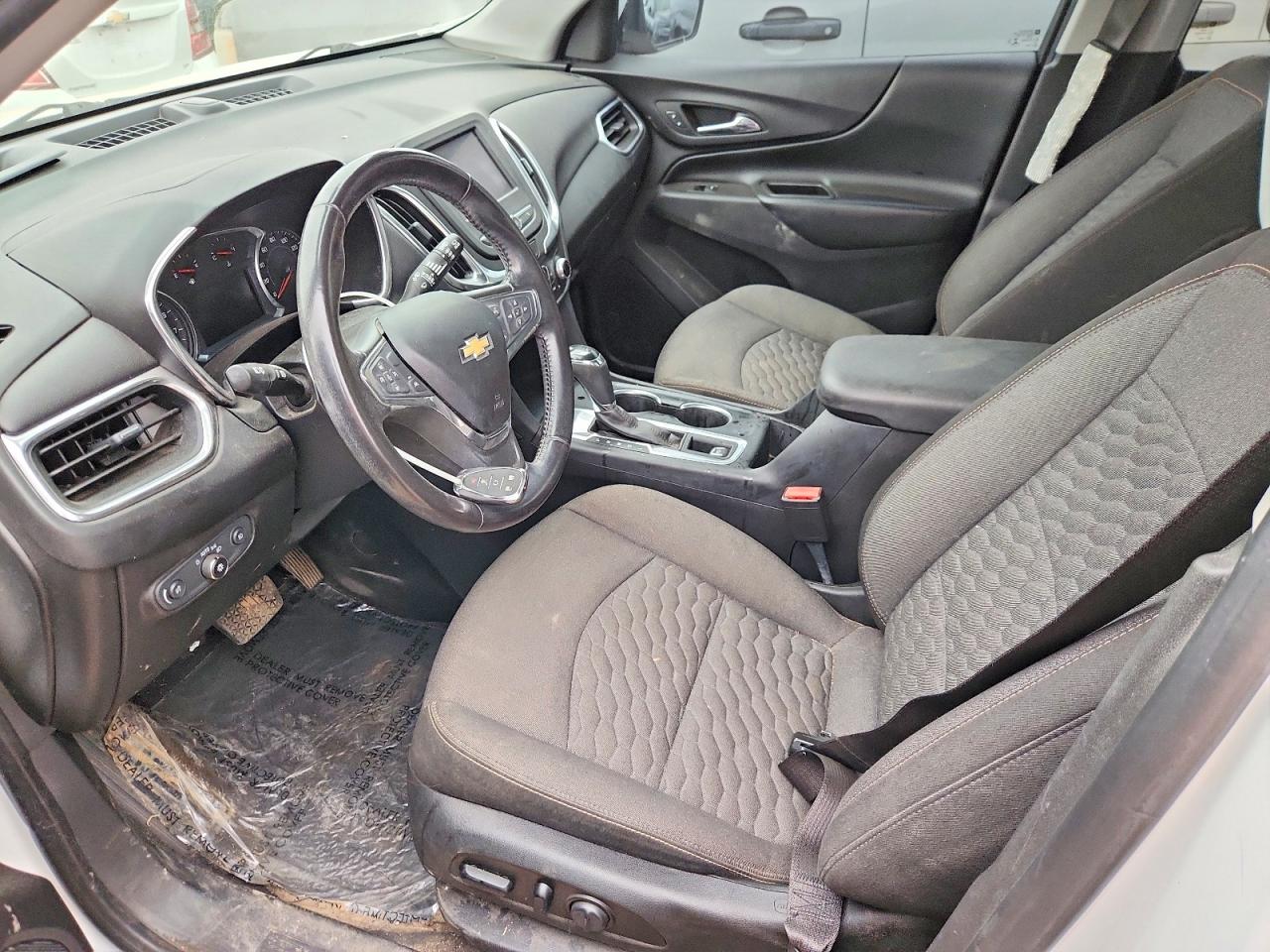 2020 CHEVROLET EQUINOX LT photo 7