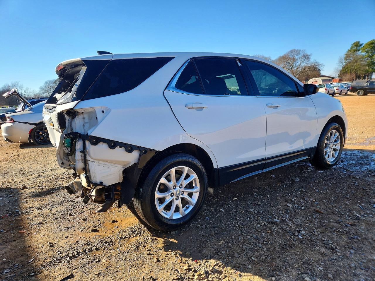 2020 CHEVROLET EQUINOX LT photo 3