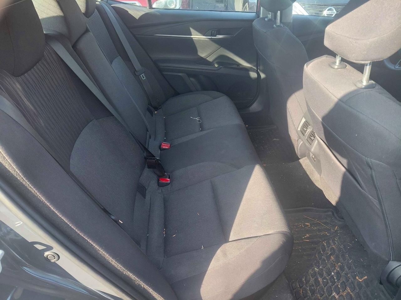 2025 TOYOTA CAMRY XSE photo 6