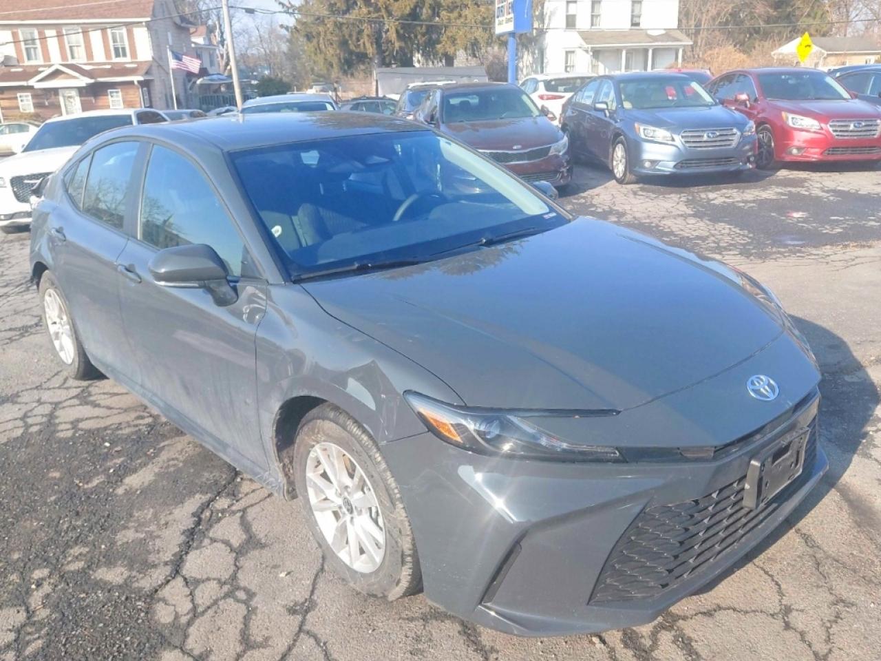 2025 TOYOTA CAMRY