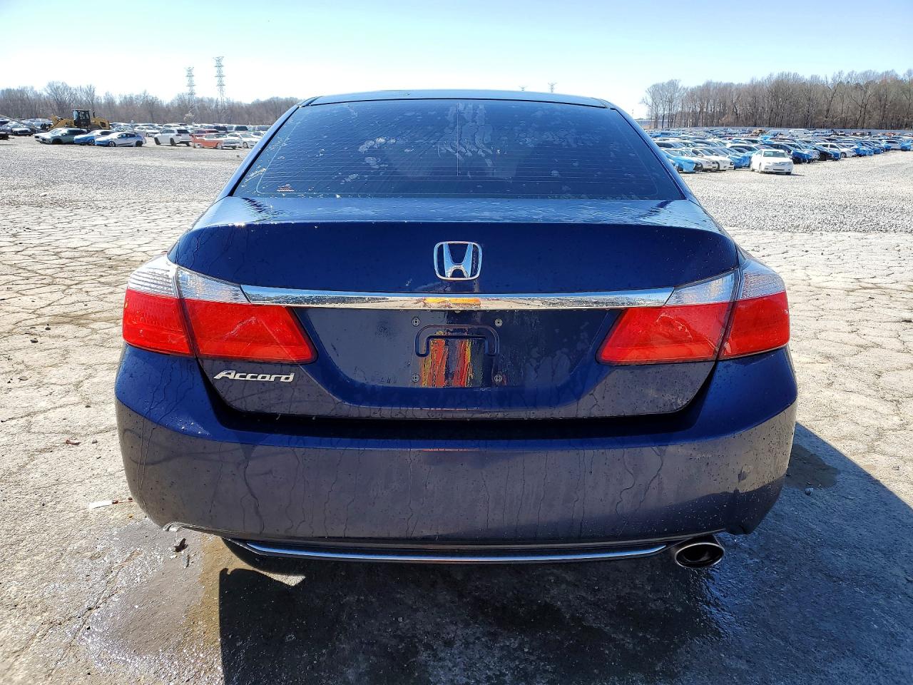2015 HONDA ACCORD LX photo 11
