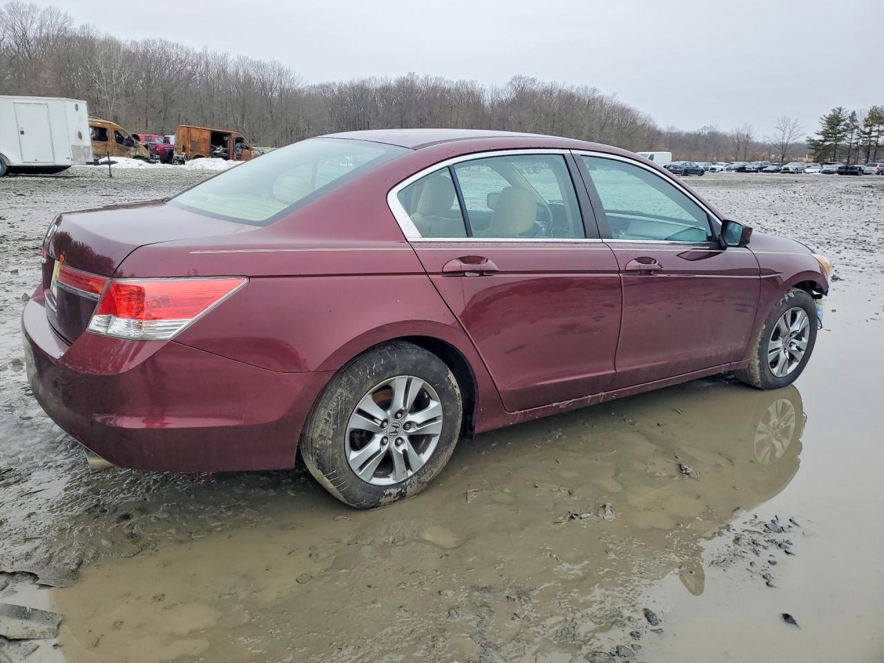 2011 HOND ACCORD LXP photo 3
