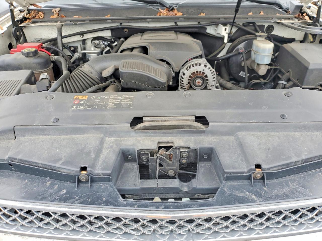 2013 CHEVROLET SUBURBAN K1500 LTZ photo 11