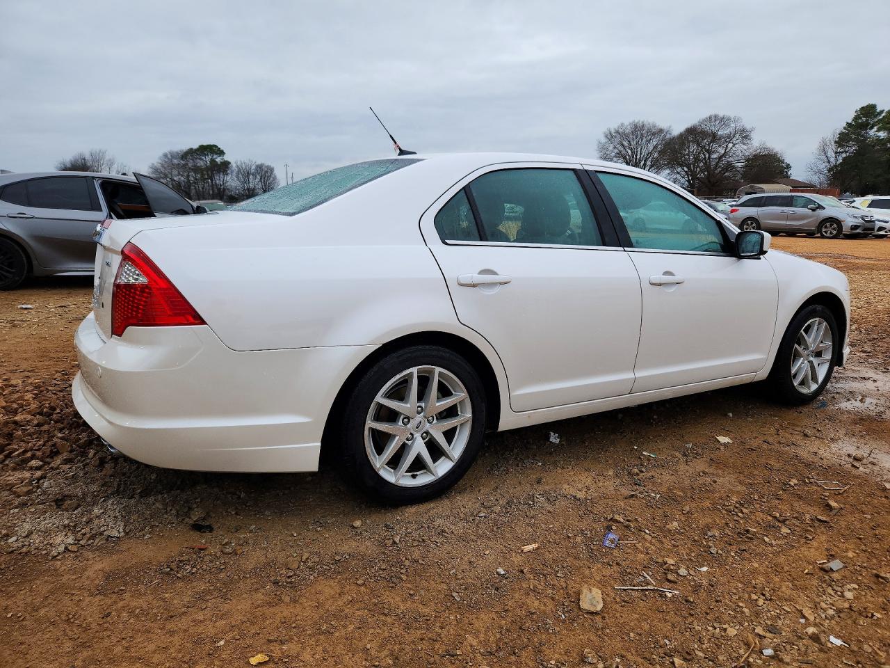 2012 FORD FUSION SEL photo 5