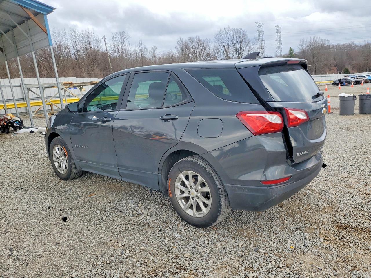 2020 CHEVROLET EQUINOX LS photo 4