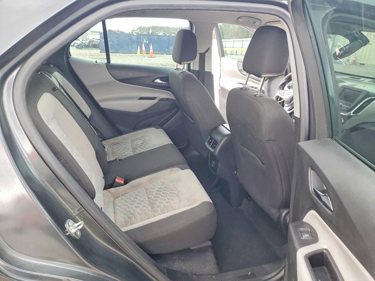 2020 CHEVROLET EQUINOX LS photo 31