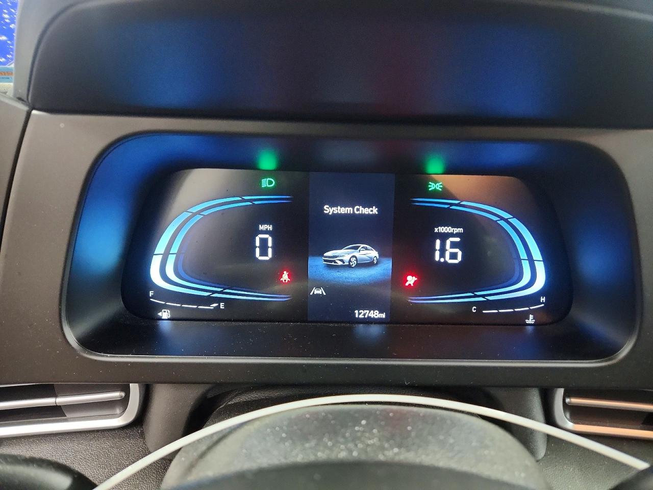 2024 HYUNDAI ELANTRA SE photo 17