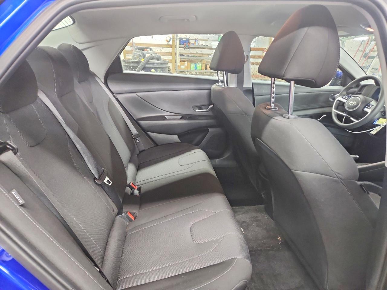 2024 HYUNDAI ELANTRA SE photo 19