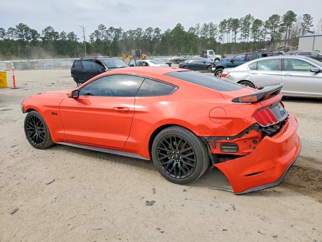 2015 FORD MUSTANG GT photo 4
