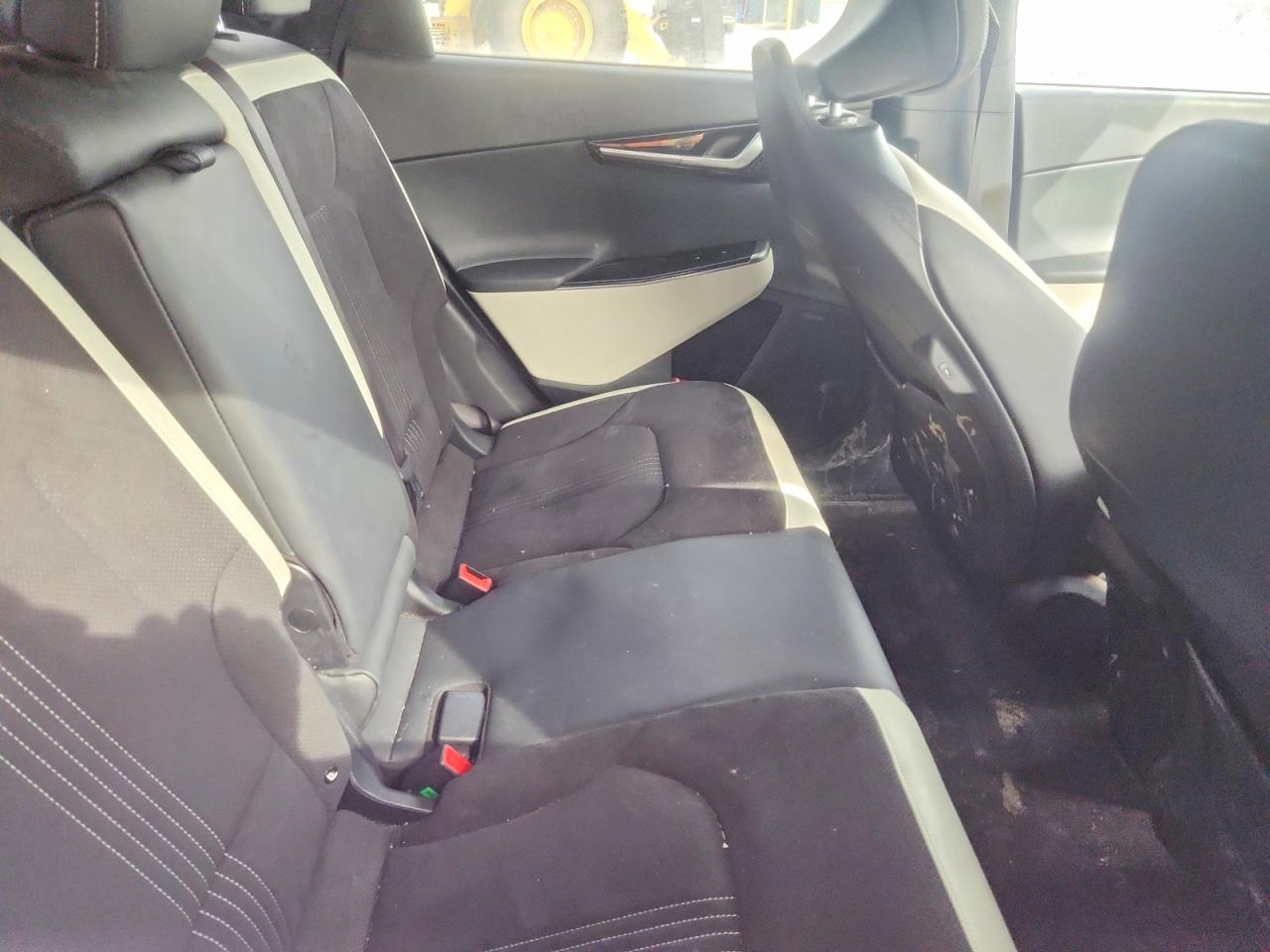 2024 KIA EV6 GT LINE photo 28