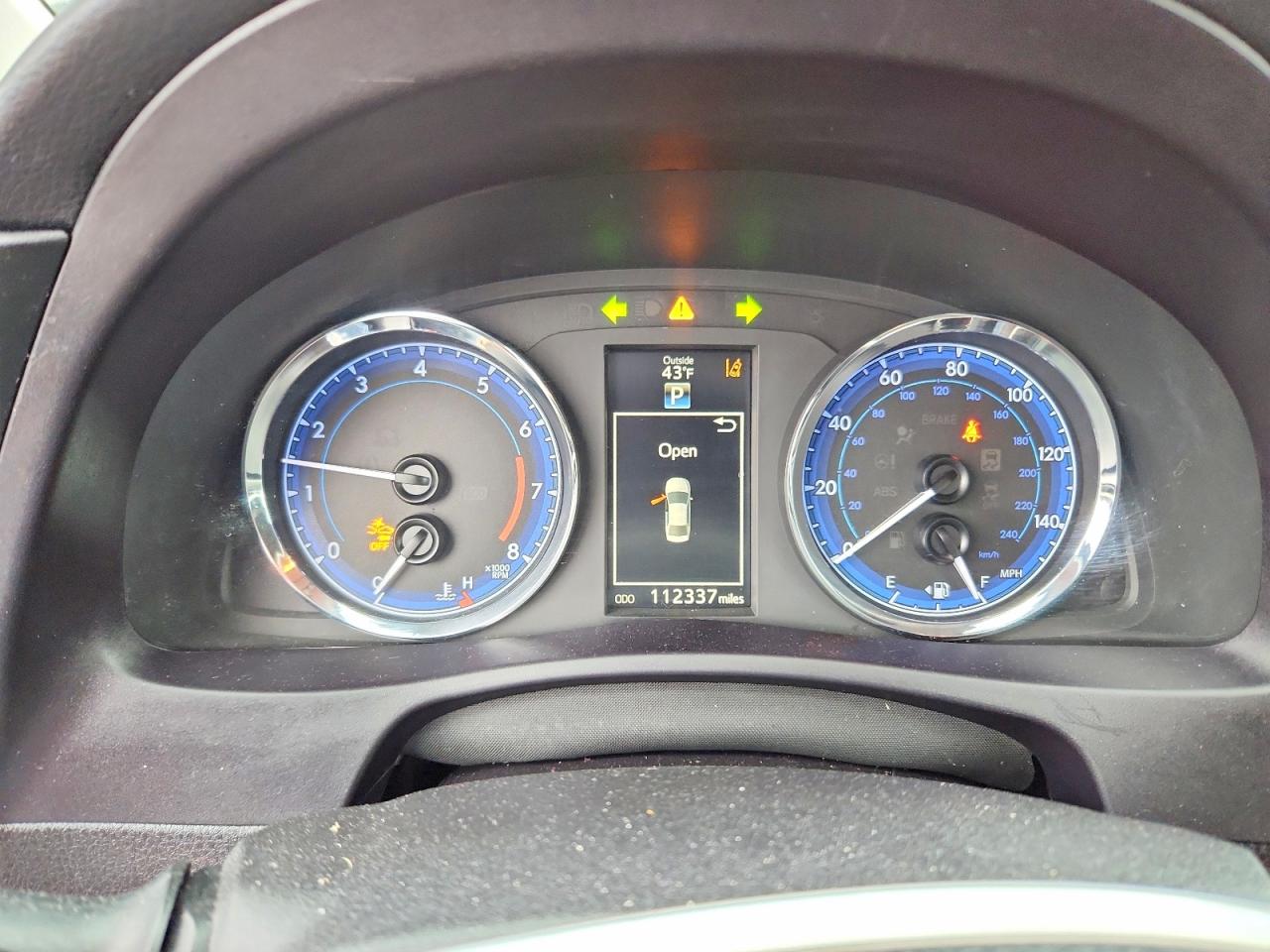 2018 TOYOTA COROLLA SE photo 17