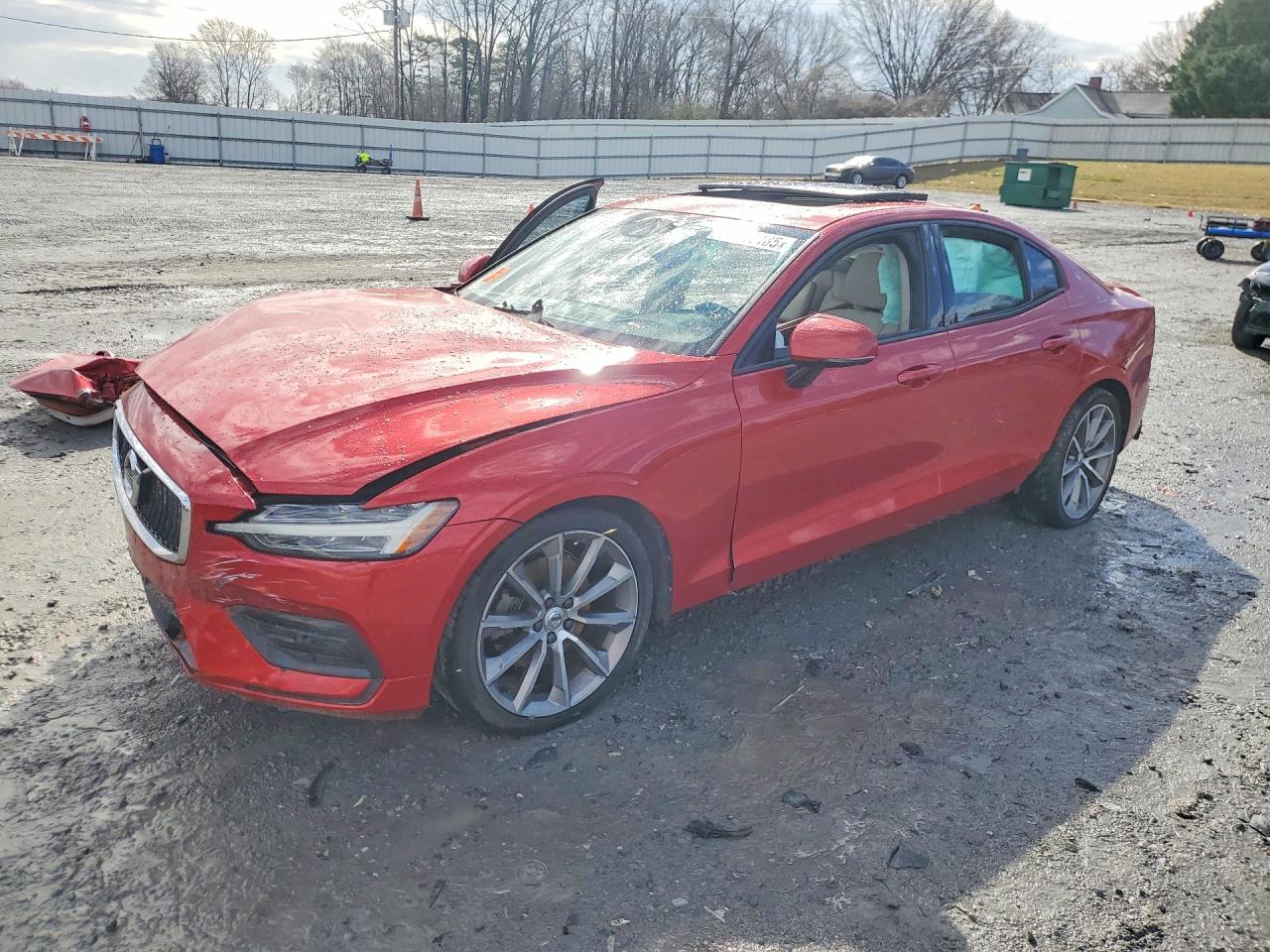 2019 VOLVO S60