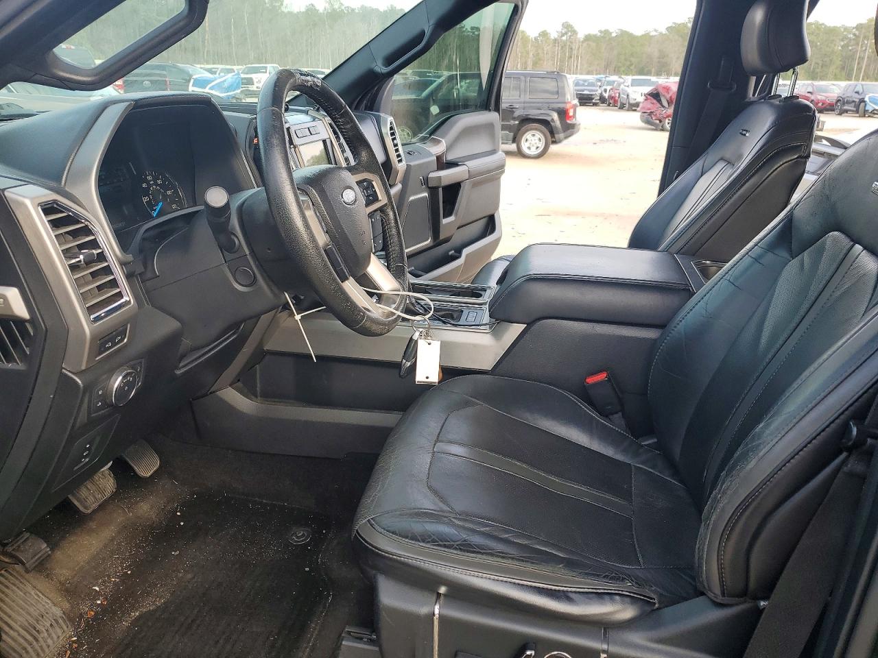 2015 FORD F150 SUPERCREW photo 13