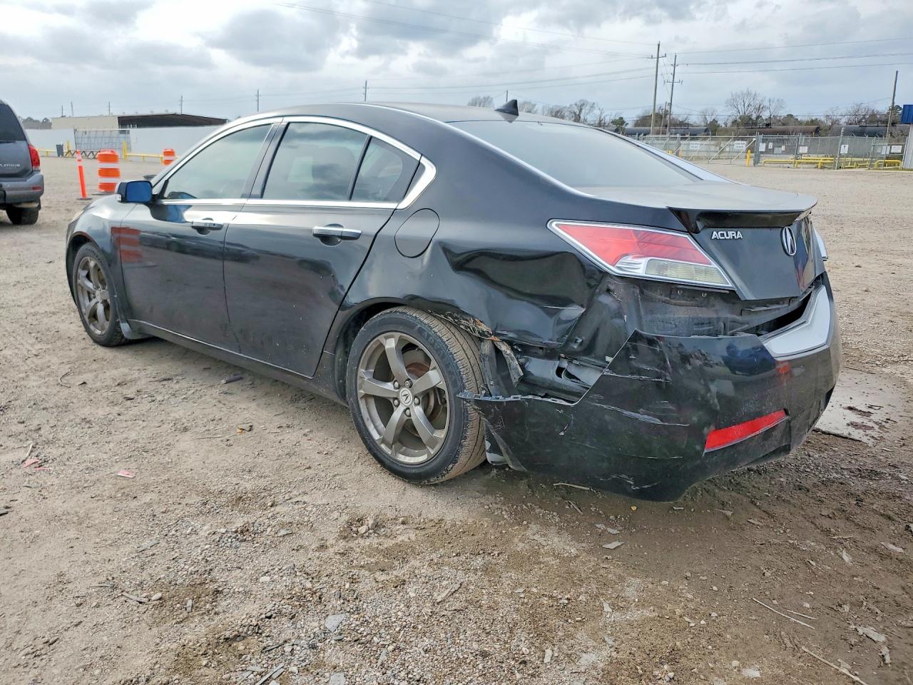 2010 ACURA TL photo 2
