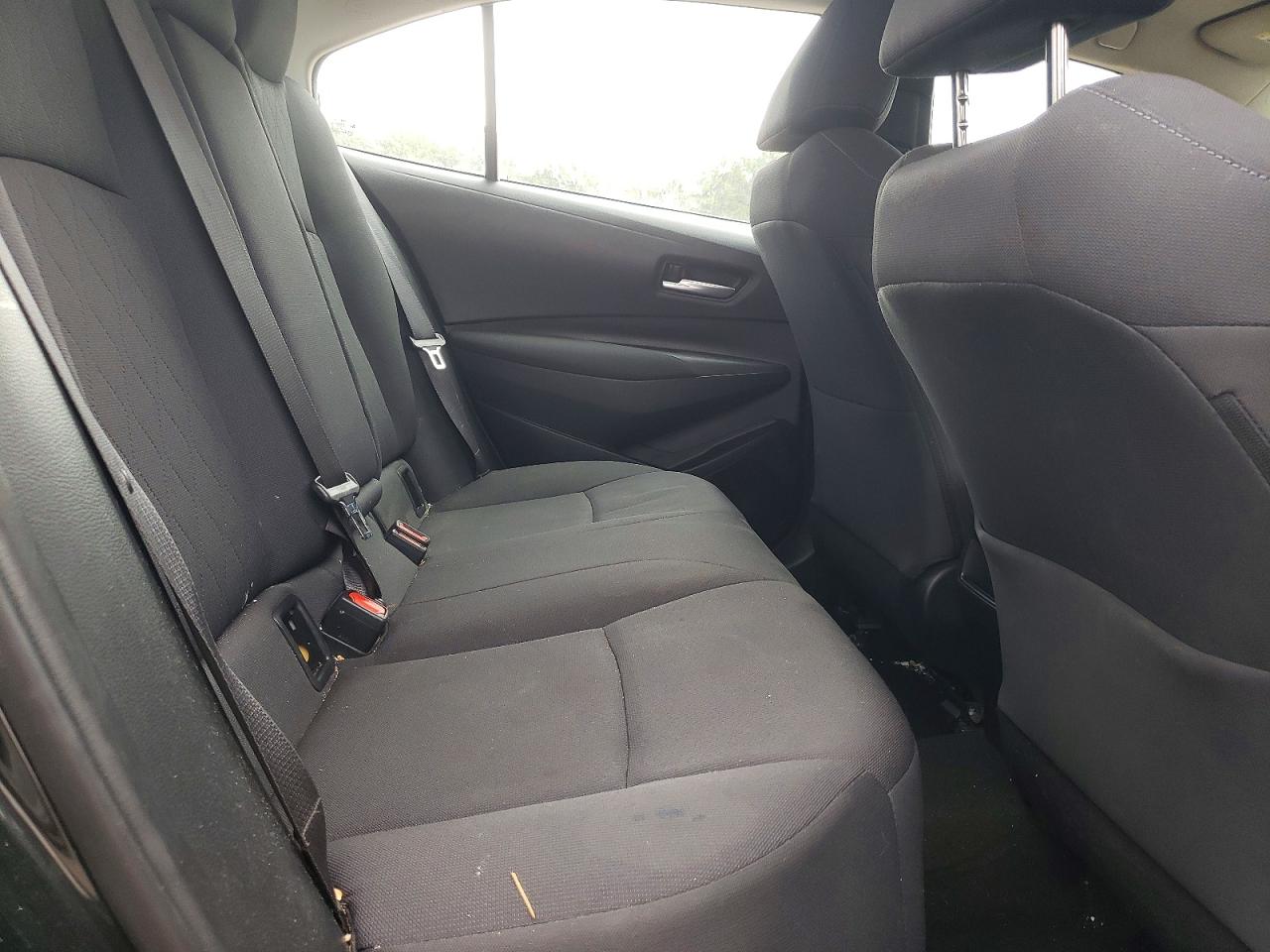 2020 TOYOTA COROLLA LE photo 19
