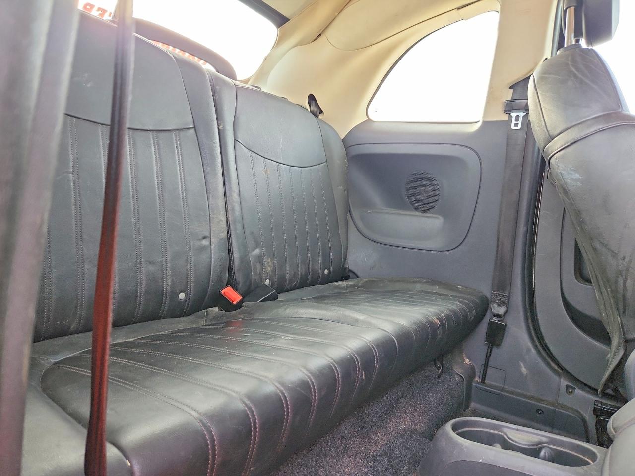 2012 FIAT 500 LOUNGE photo 28