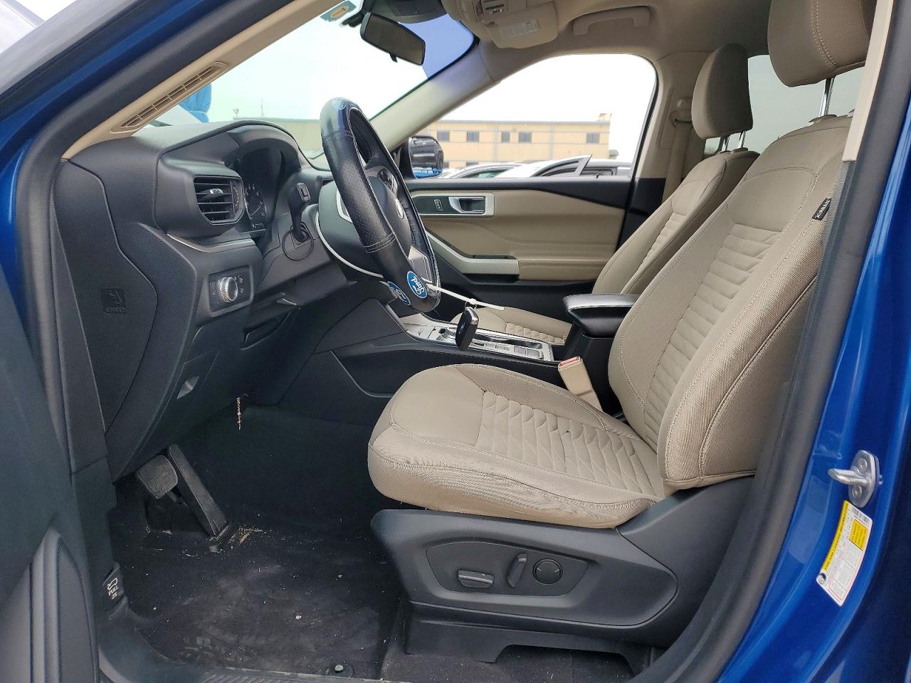 2021 FORD EXPLORER XLT photo 19