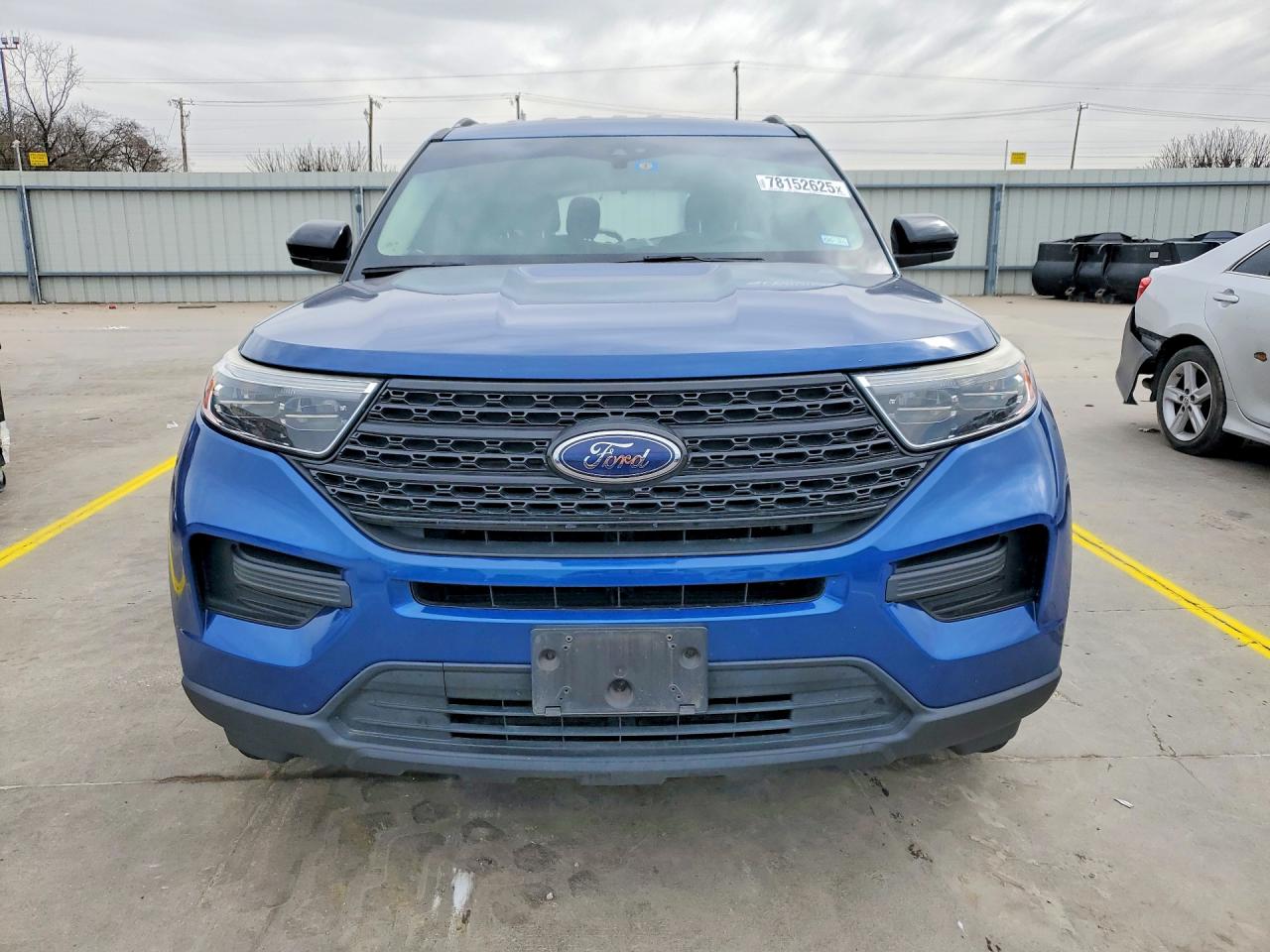 2021 FORD EXPLORER XLT photo 13