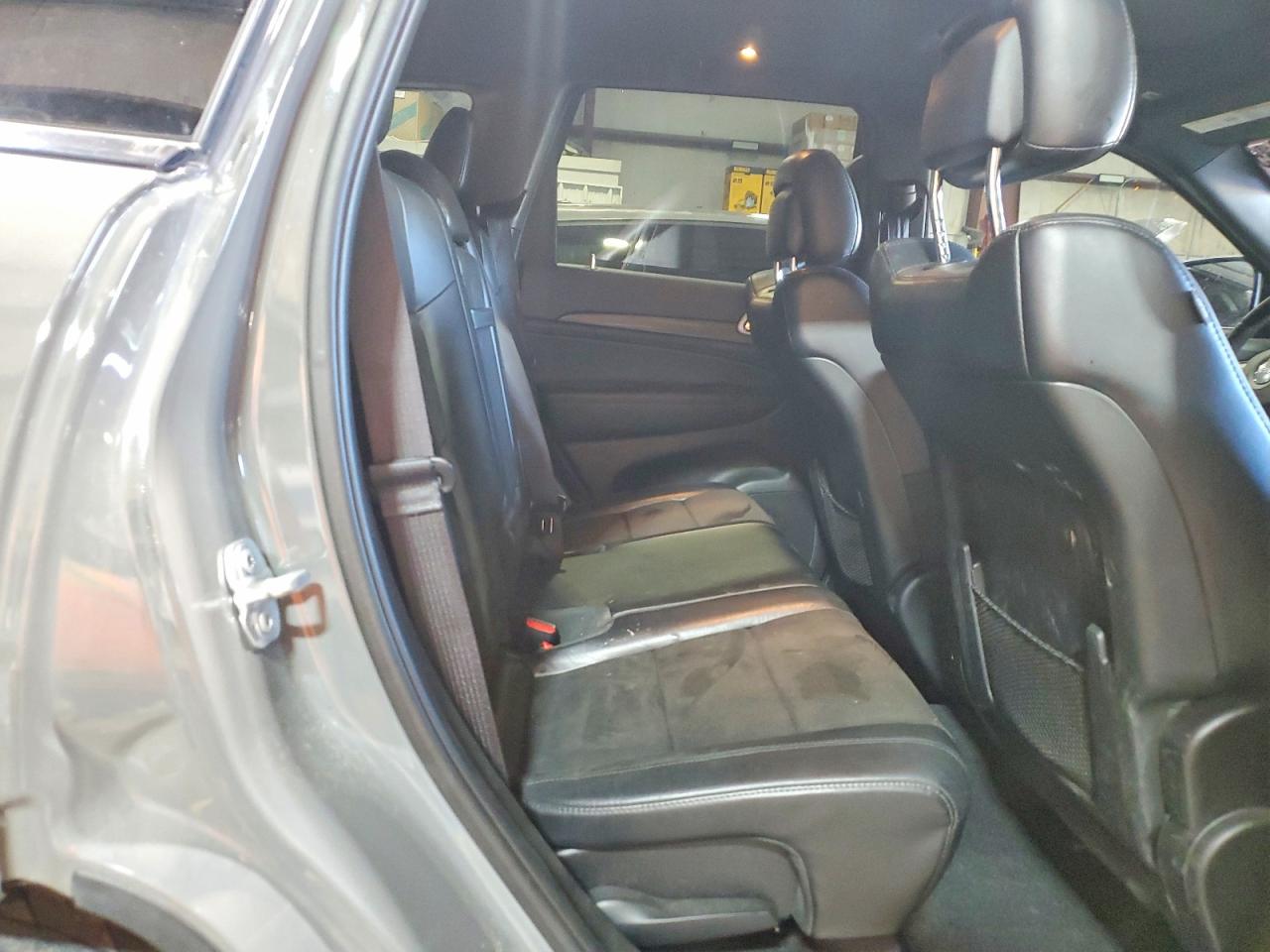 2019 JEEP GRAND CHEROKEE LAREDO photo 31