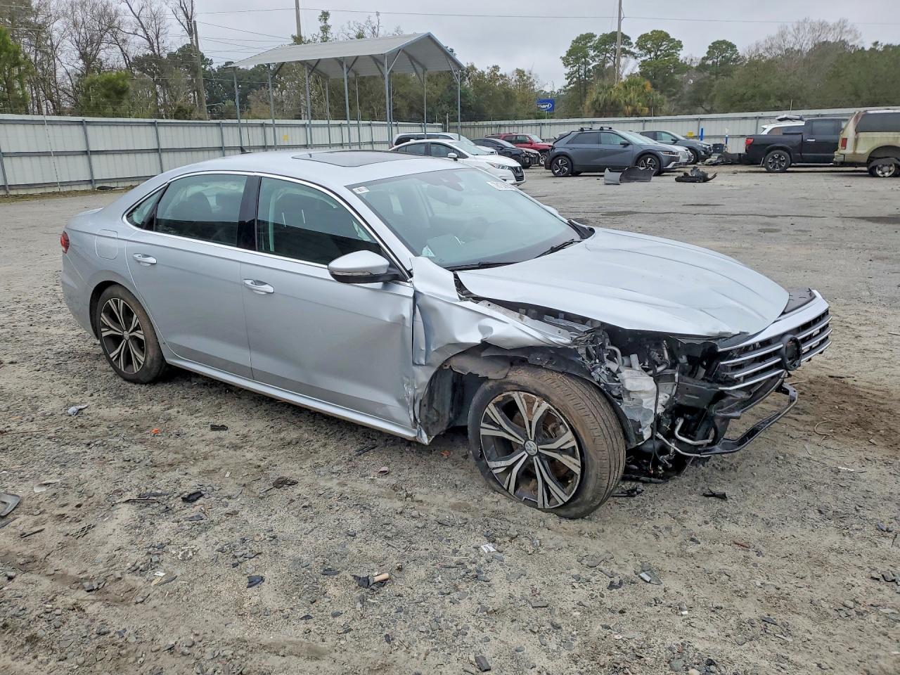 2021 VOLKSWAGEN PASSAT SE photo 7