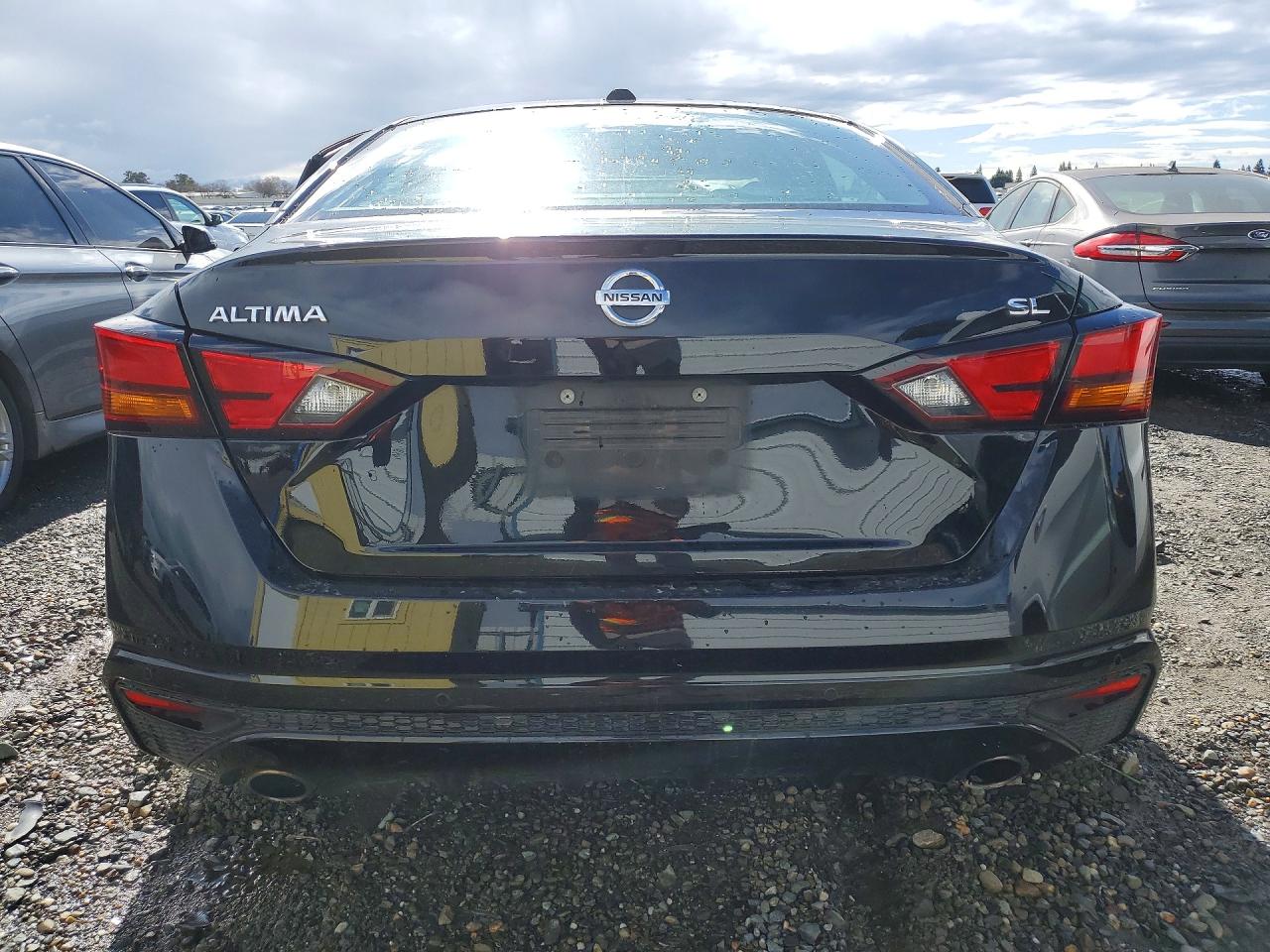2019 NISSAN ALTIMA SL photo 6