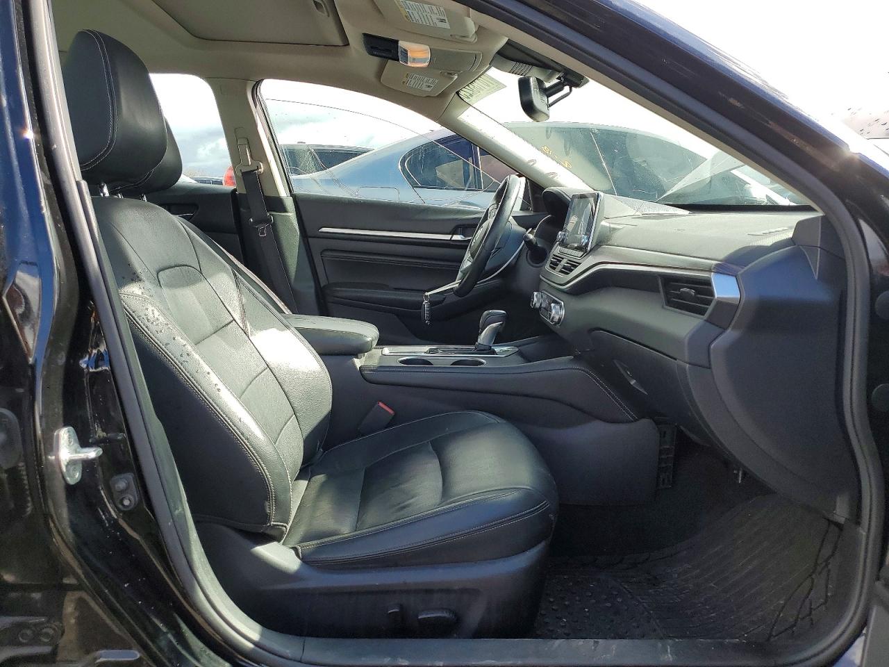 2019 NISSAN ALTIMA SL photo 7