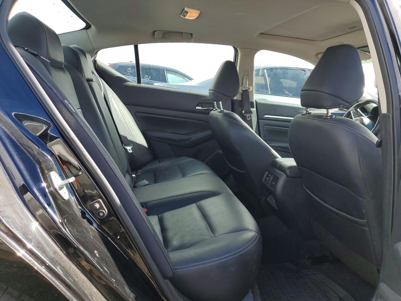 2019 NISSAN ALTIMA SL photo 10