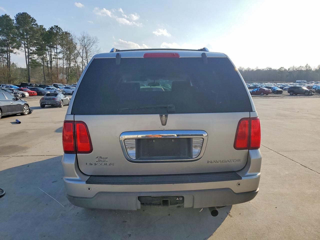 2004 LINCOLN NAVIGATOR photo 16