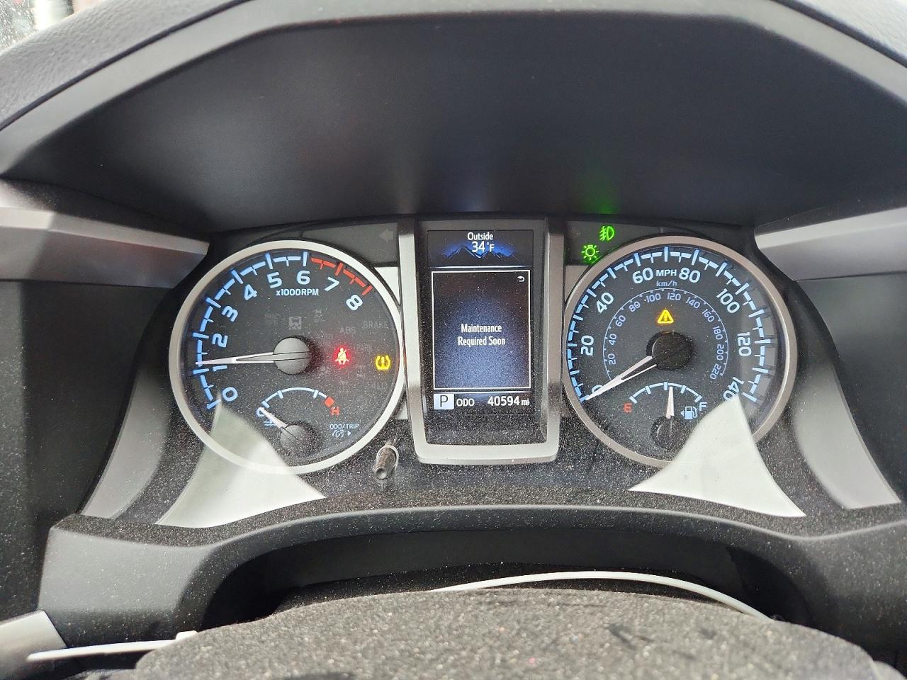 2022 TOYOTA TACOMA SR5 V6 photo 9