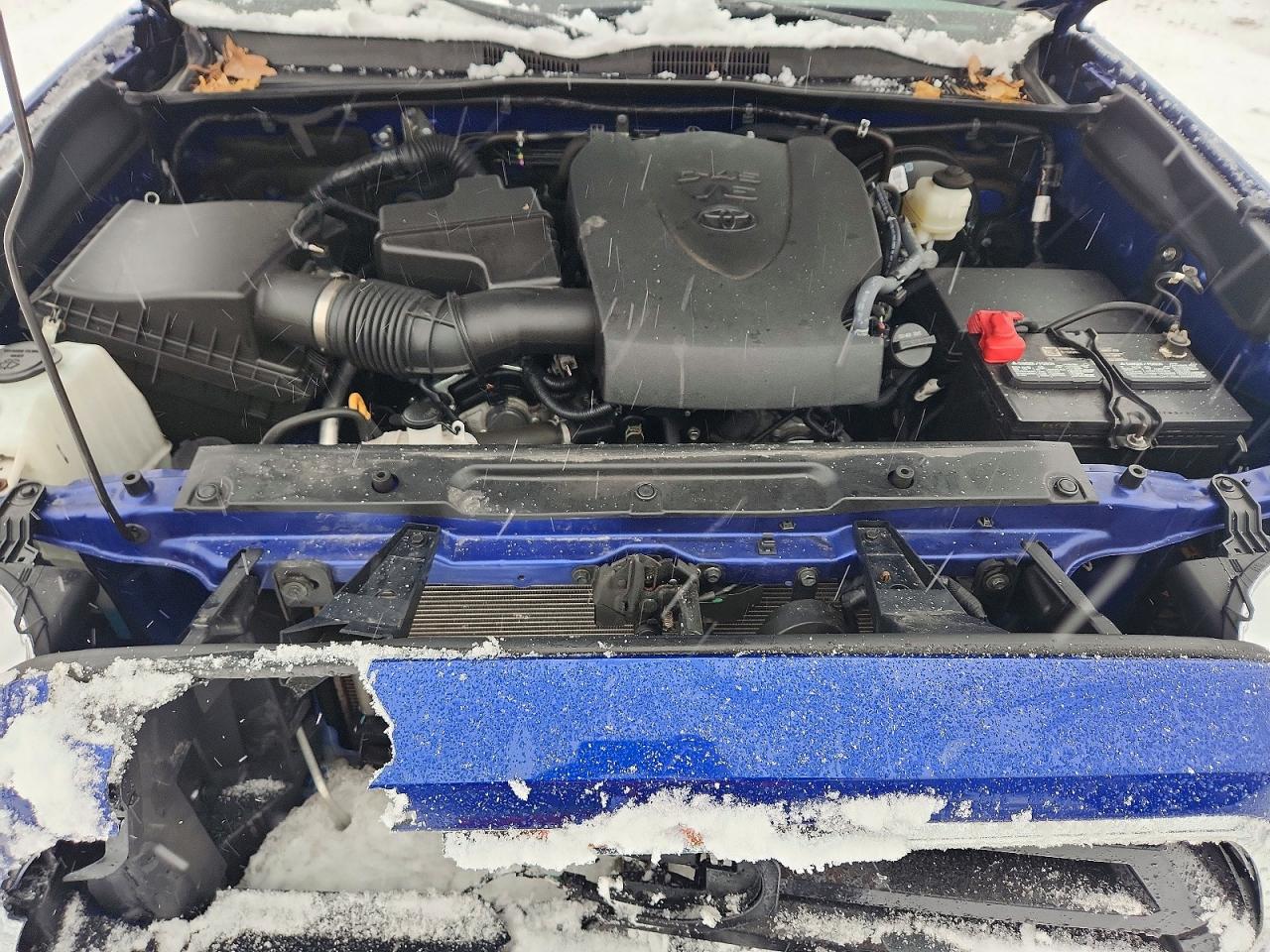 2022 TOYOTA TACOMA SR5 V6 photo 11
