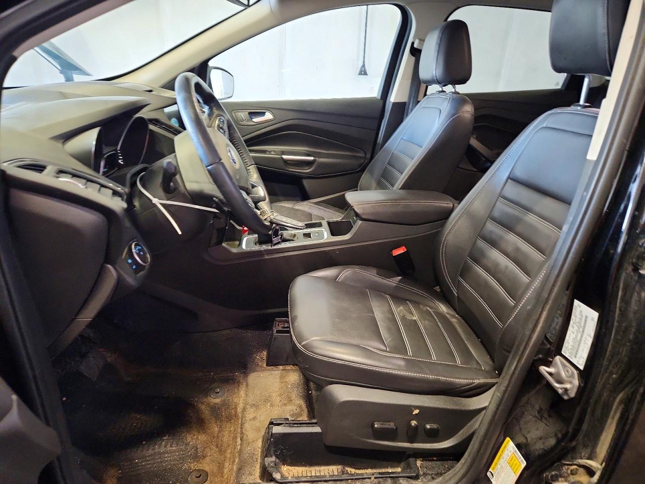 2017 FORD ESCAPE TITANIUM photo 13