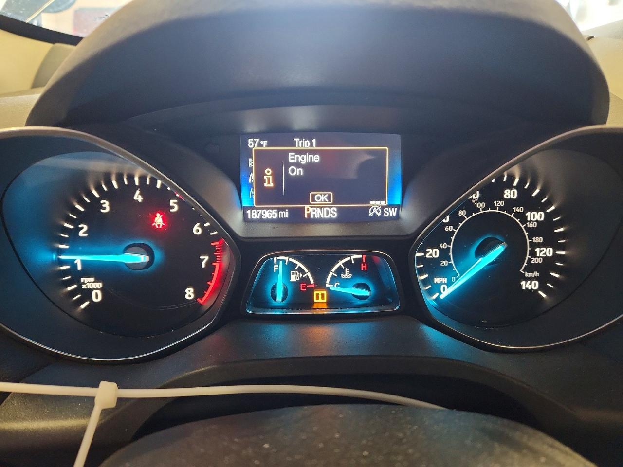 2017 FORD ESCAPE TITANIUM photo 17