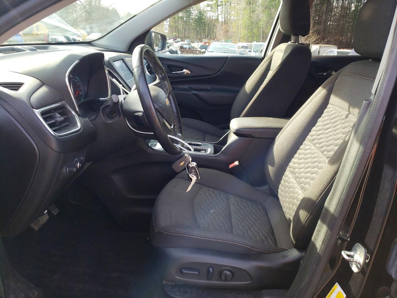 2020 CHEVROLET EQUINOX LT photo 13