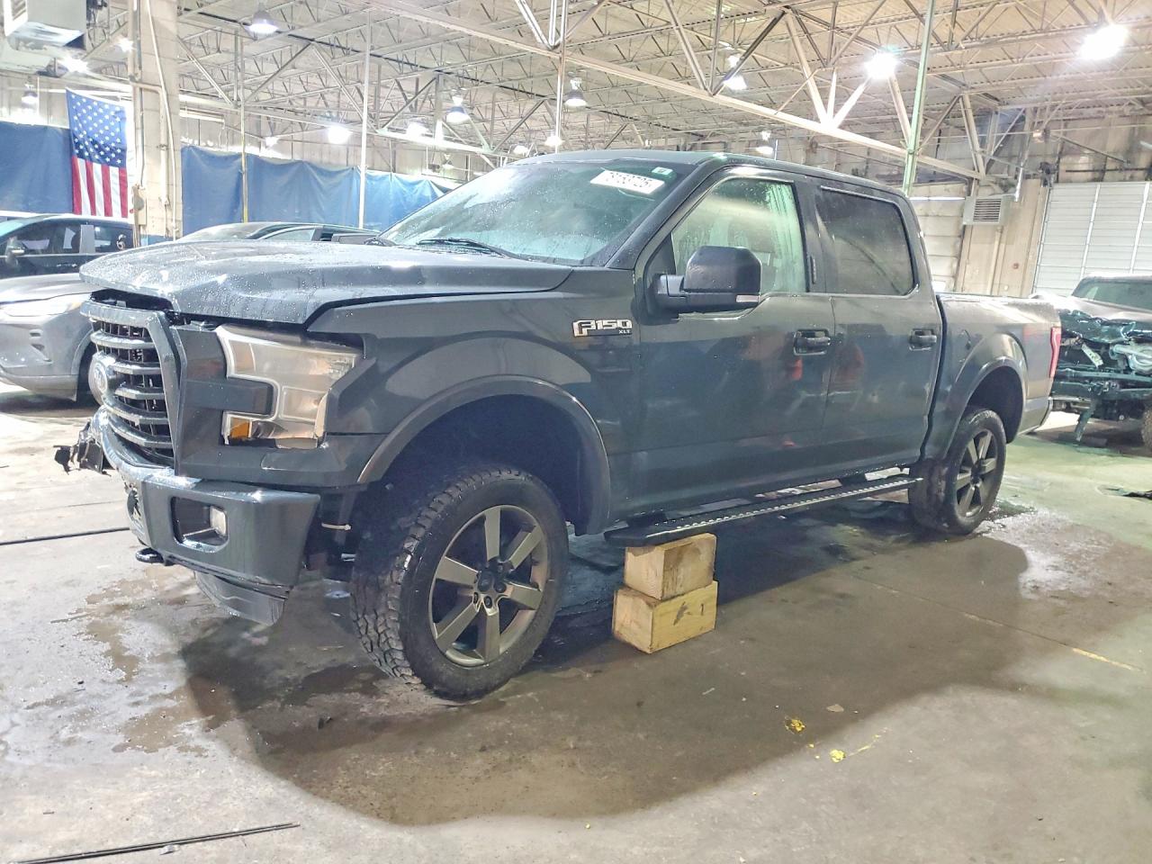 2016 FORD F150