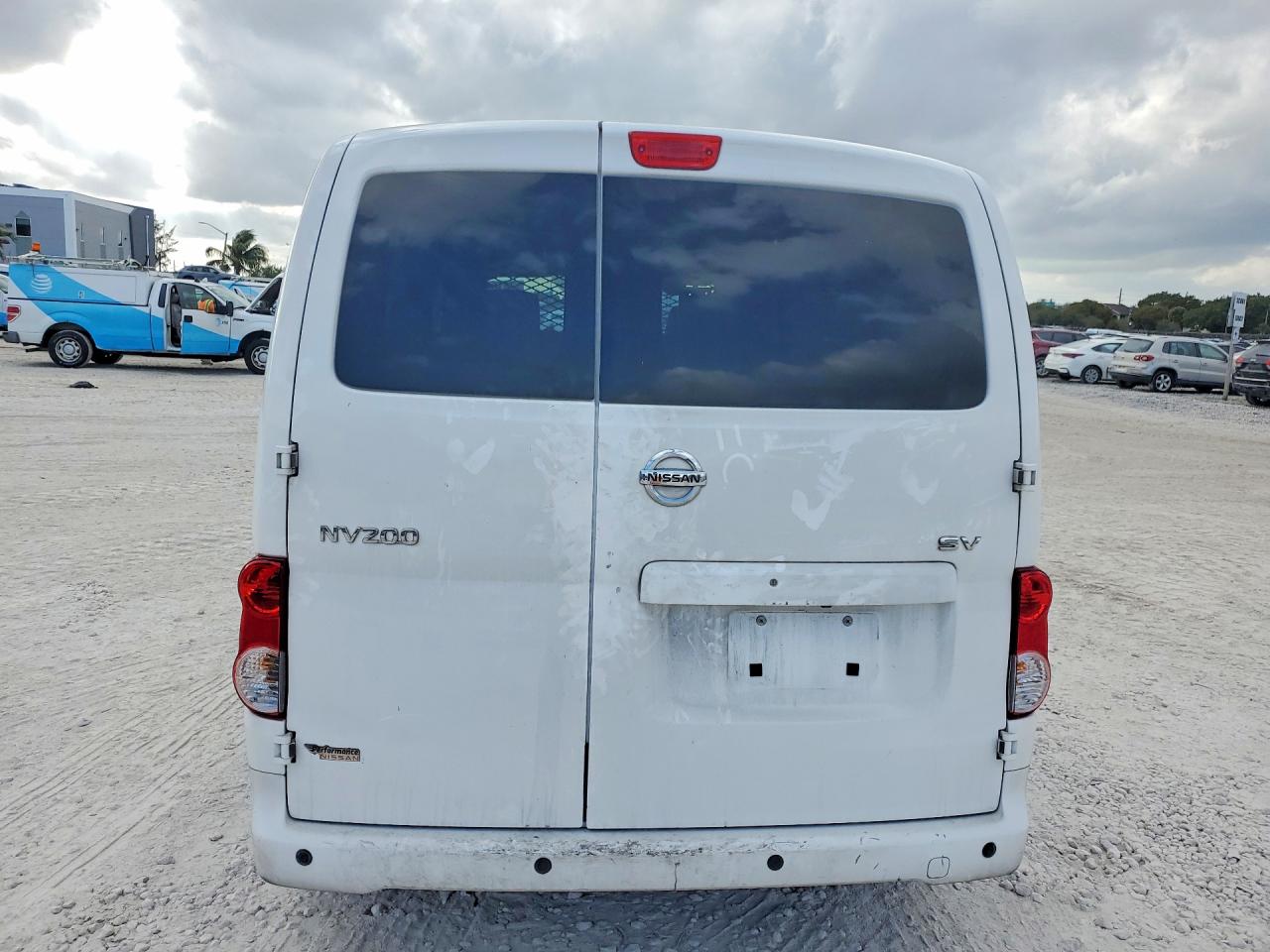 2020 NISSAN NV200 SV photo 6