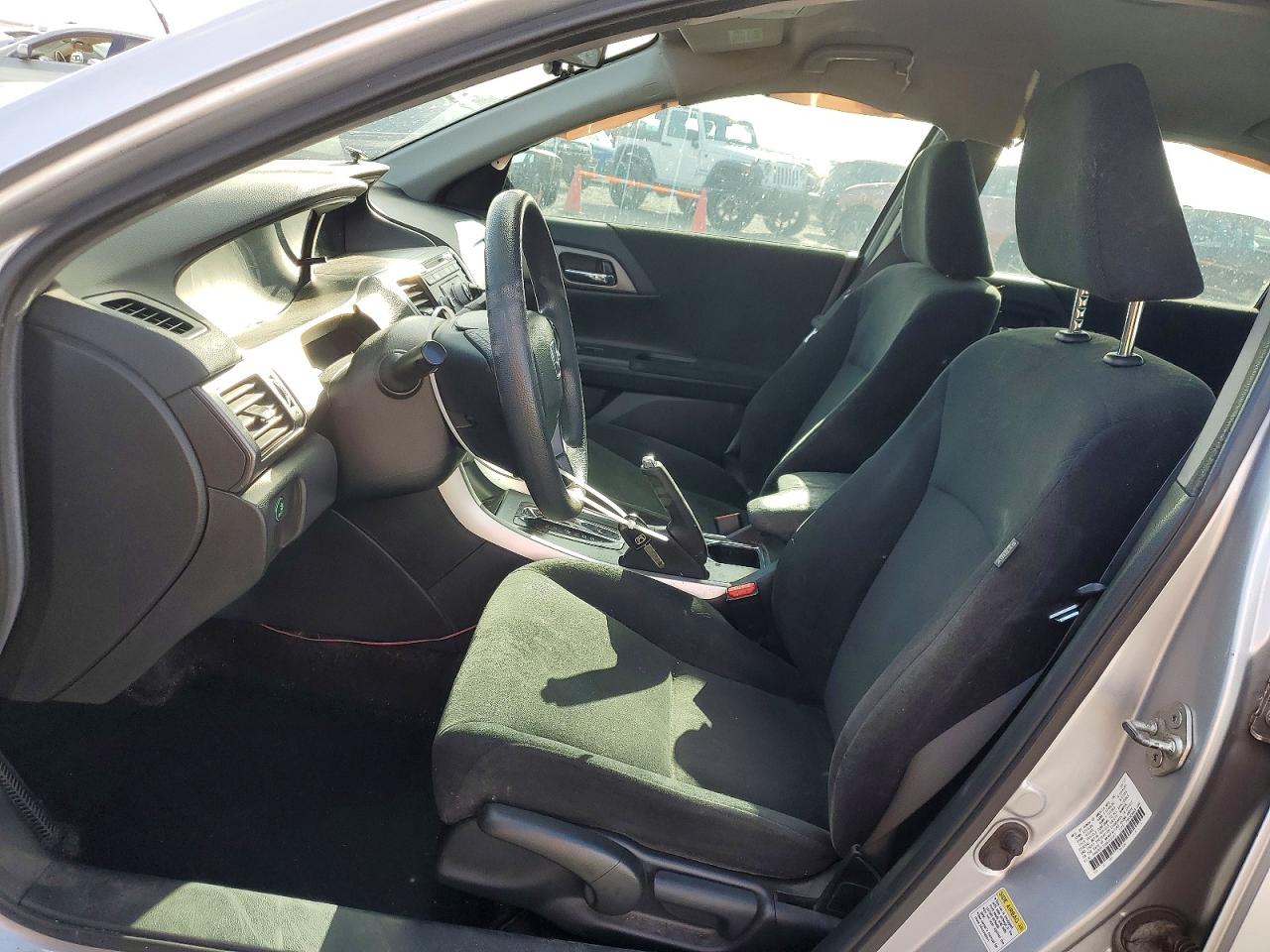 2013 HONDA ACCORD LX photo 13
