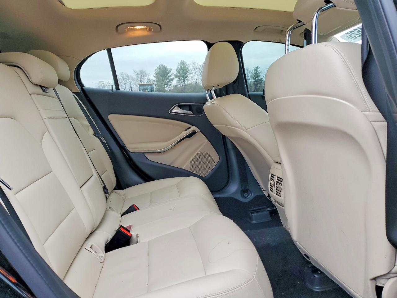 2019 MERCEDES-BENZ GLA 250 photo 19
