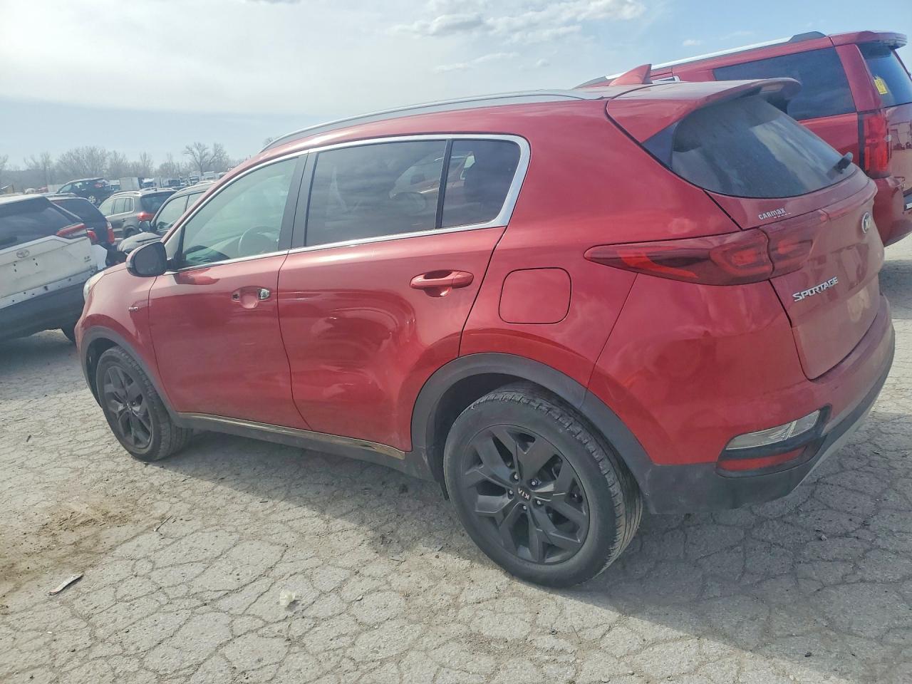 2020 KIA SPORTAGE S photo 2