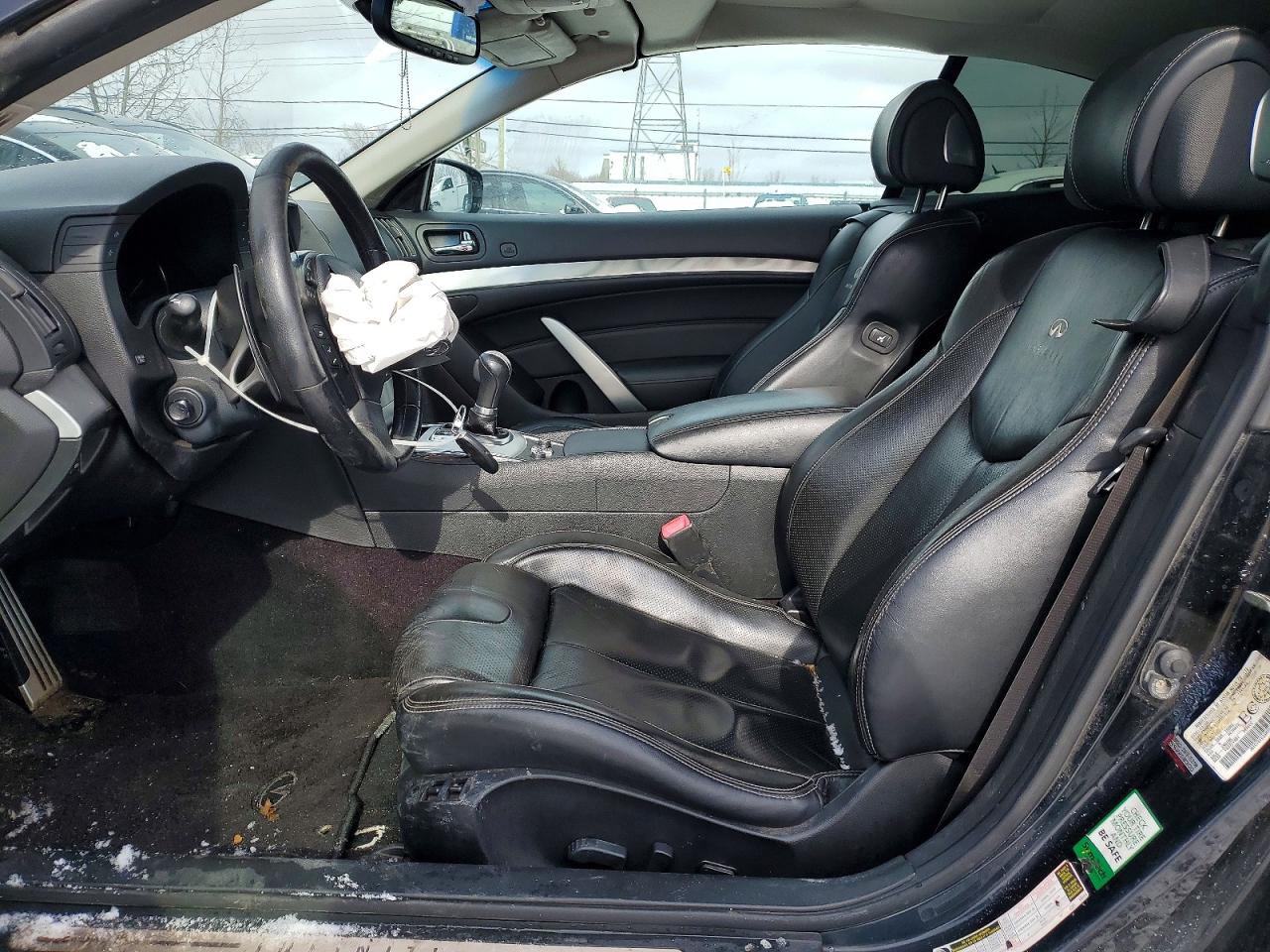 2010 INFINITI G37 BASE photo 19
