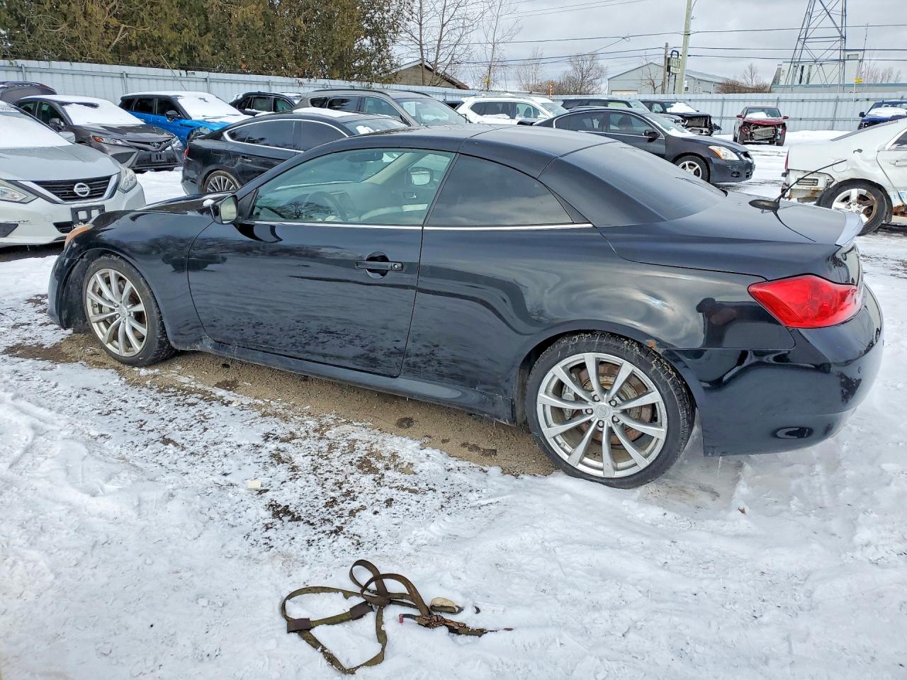2010 INFINITI G37 BASE photo 4