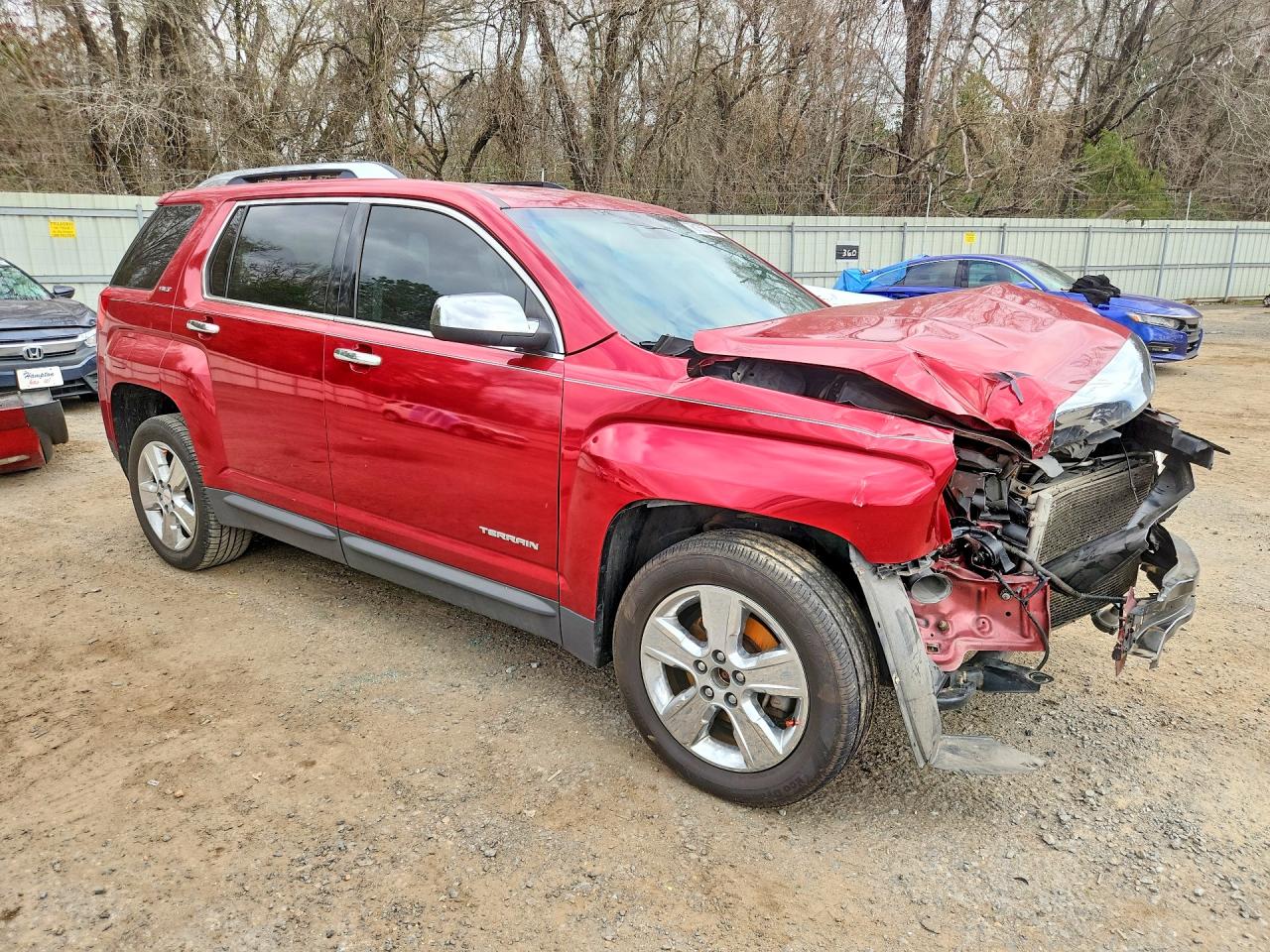 2015 GMC TERRAIN SLT photo 4
